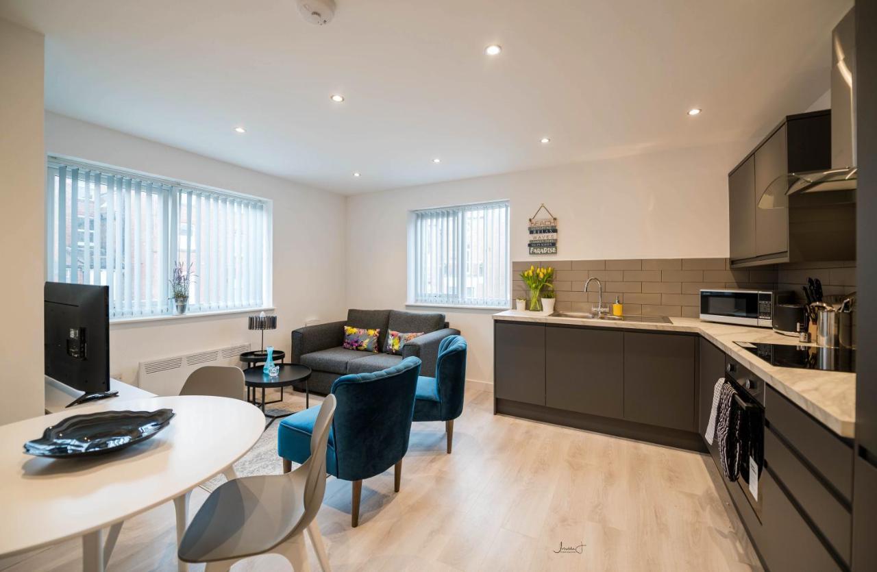 Charles Alexander Short Stay - Windmill House Apartments Lytham St Annes Exterior foto